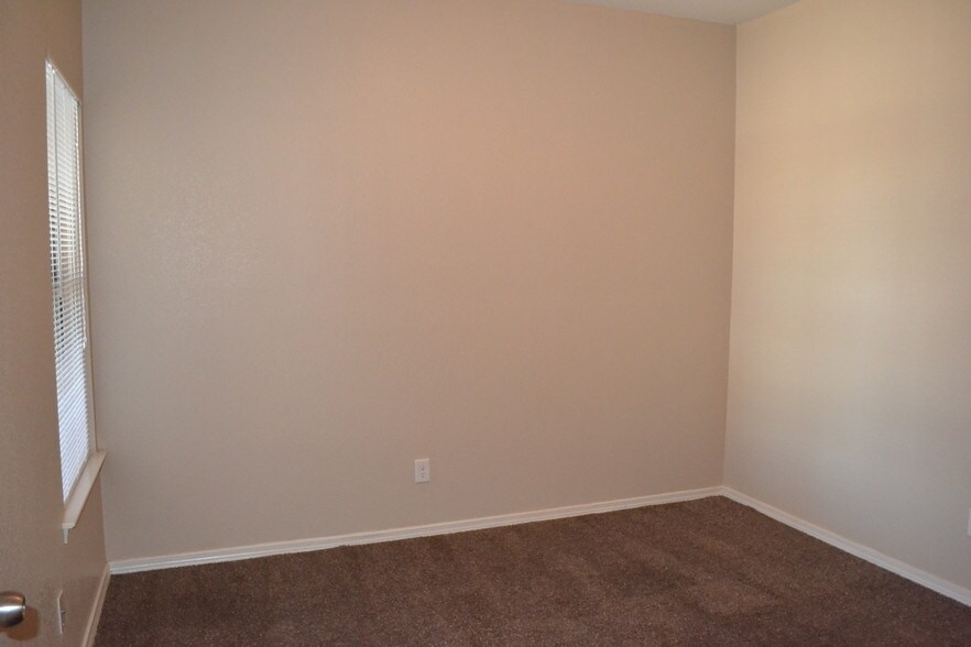 More Photos Of 9010 Betel Dr, El Paso Apartments For Sale