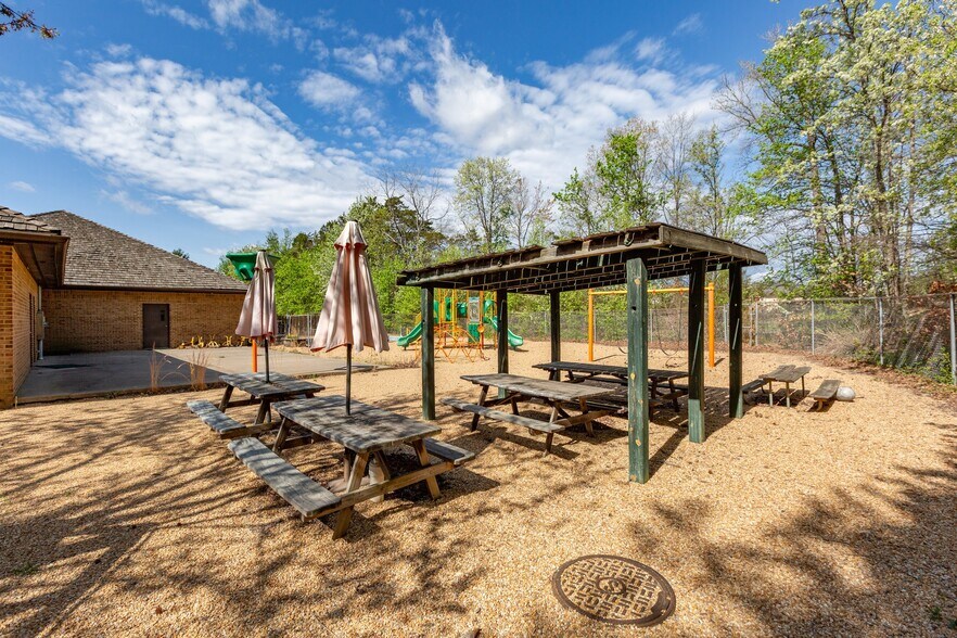 More Photos Of 415-416 Chatham Heights Rd, Fredericksburg Medical For Sale