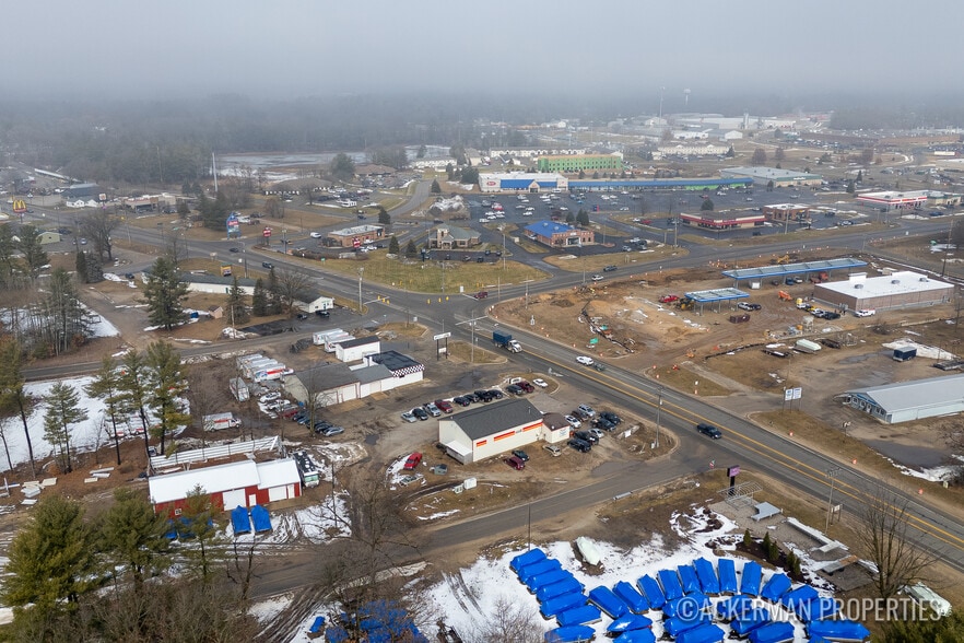 More Photos Of 8259 S Mason Dr, Newaygo Auto Repair For Sale