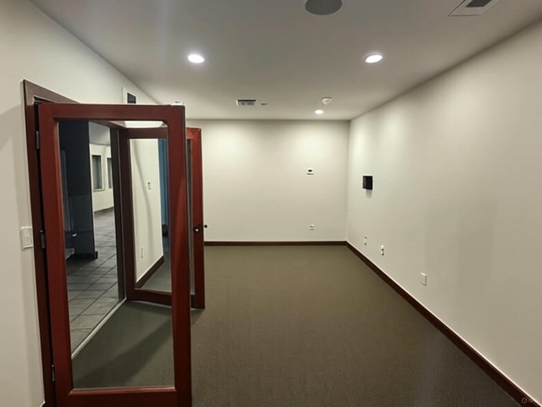 More Photos Of 1208 Eagleridge Blvd, Pueblo Healthcare For Lease