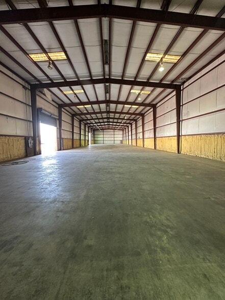 More Photos Of 4301 Dorchester Rd, North Charleston Warehouse For Lease