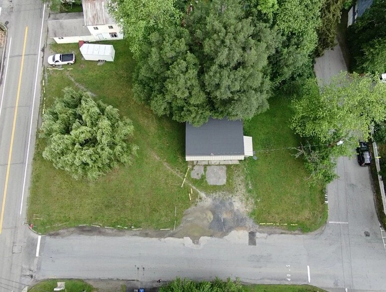 More Photos Of 3 Vine St, Greenwood Lake Warehouse For Lease