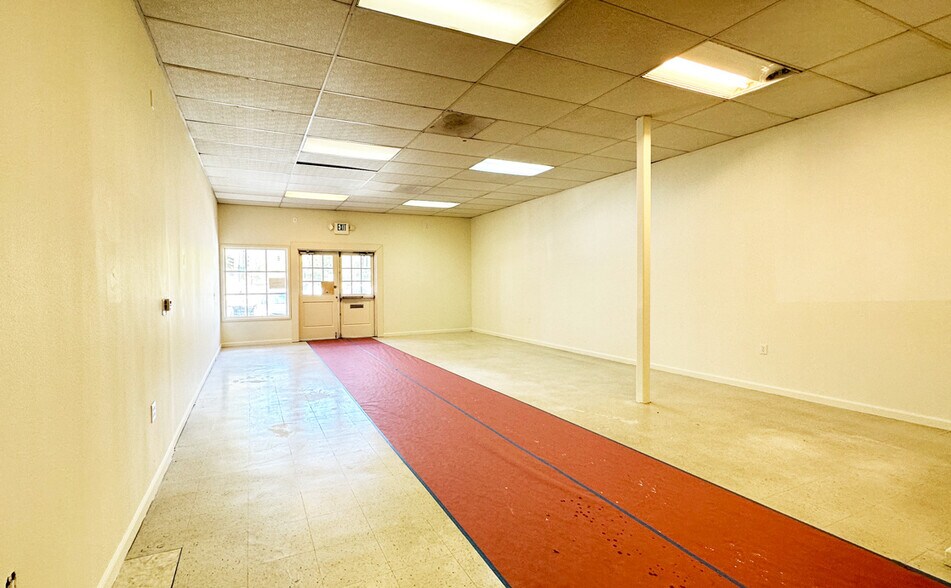 More Photos Of 37981 Niles, Fremont Freestanding For Lease