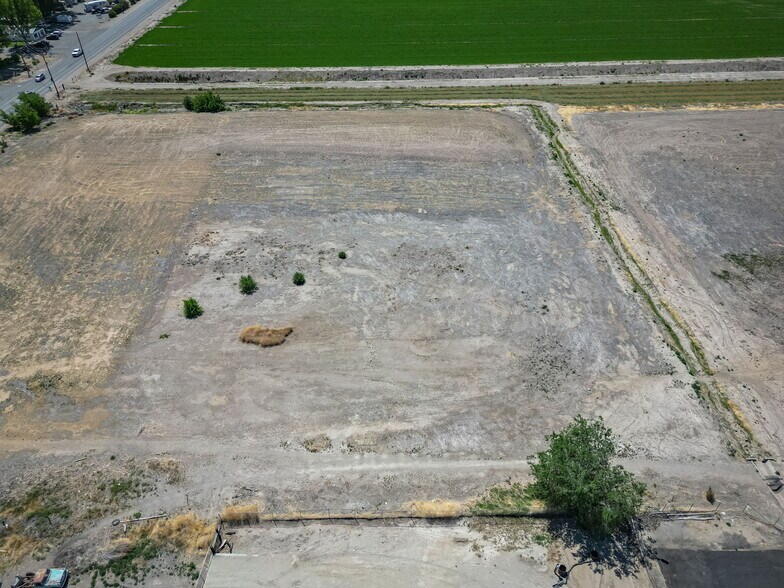 More Photos Of 0 Bridge St, Yerington Land For Sale