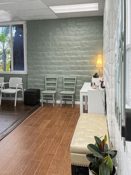 More Photos Of 2101 S El Camino Real, Oceanside Coworking Space