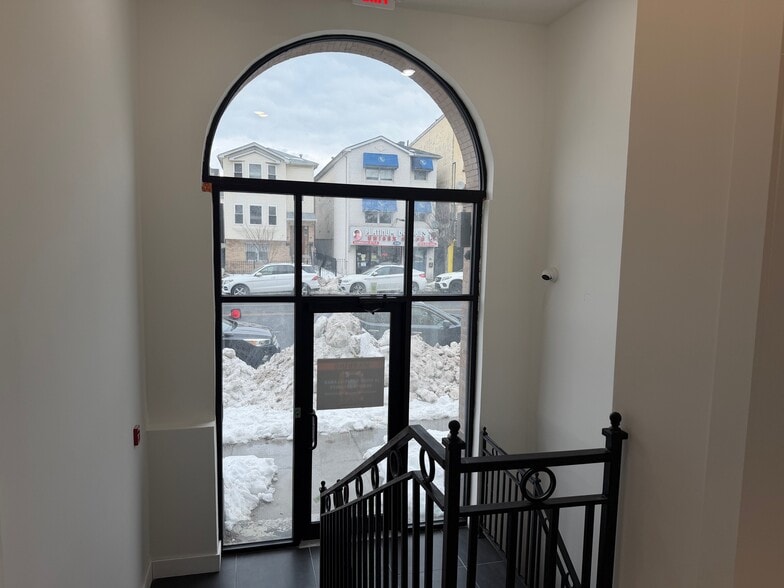 More Photos Of 536-540 Central Ave, Newark Apartments For Lease