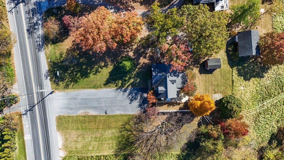 More Photos Of 2893 Jessup Rd, Jessup Office For Sale