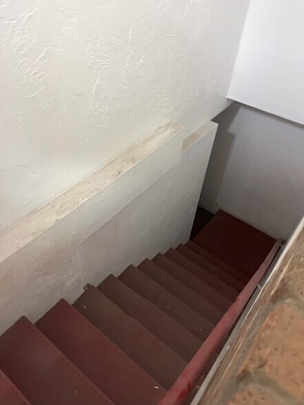 More Photos Of 4595 S Santa Fe Dr, Englewood Freestanding For Sale