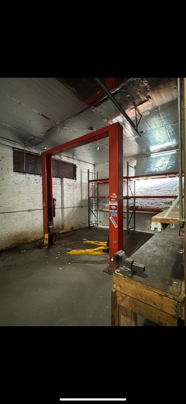 More Photos Of 3125 Park Ave, Saint Louis Warehouse For Lease