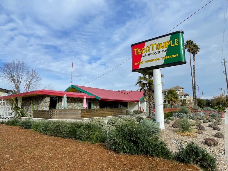 More Photos Of 1575 Calle Joaquin, San Luis Obispo Restaurant For Lease