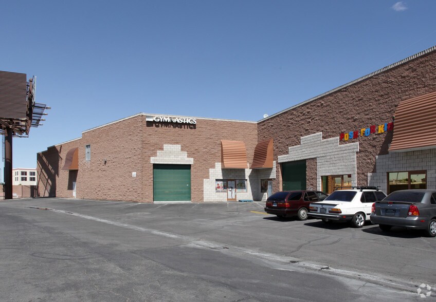More Photos Of 1000 N Stephanie Pl, Henderson Warehouse For Lease