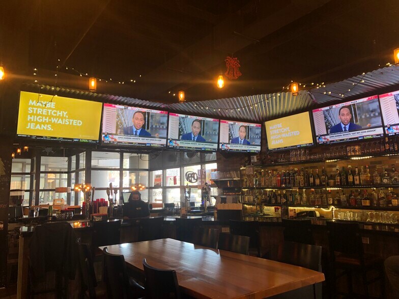 More Photos Of 40 York Rd, Towson Medical For Lease