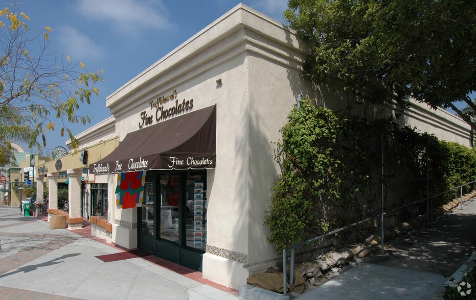 More Photos Of 607 E Main St, Ventura Storefront For Lease