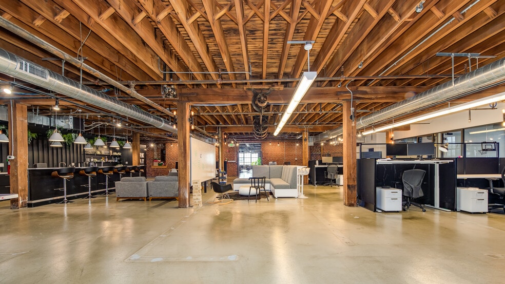 More Photos Of 1120 S 6th St, Saint Louis Loft Creative Space For Lease