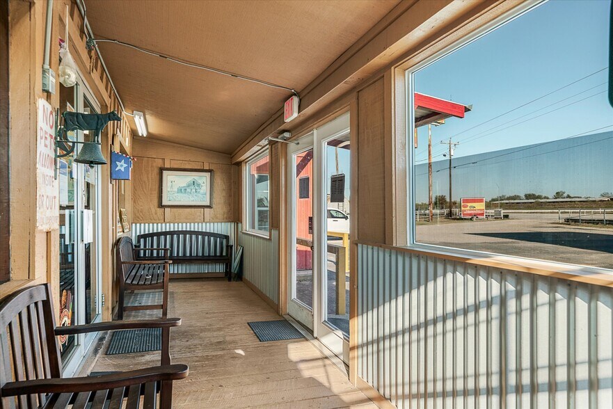 More Photos Of 28323 Interstate, Wills Point Restaurant For Sale