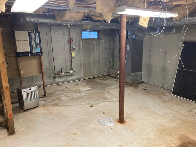 More Photos Of 123 Elm St, Old Saybrook Medical For Sale