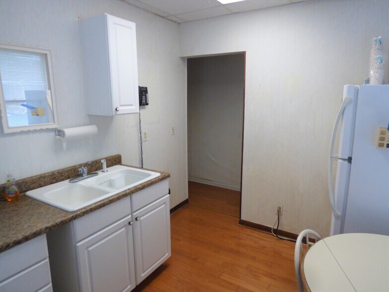 More Photos Of 307 S Boulevard, Tampa Office Residential For Lease