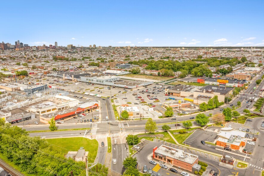 More Photos Of 2301 W Oregon Ave, Philadelphia Supermarket For Sale