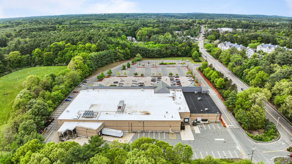 More Photos Of 35 Columbia Rd, Hanover General Retail For Lease