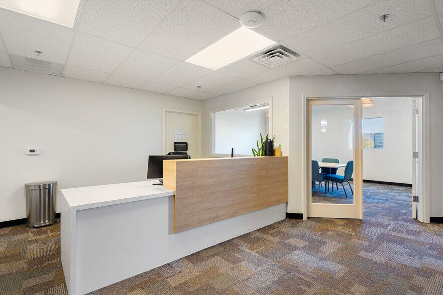 More Photos Of 5207 Young St, Bakersfield Industrial For Sale