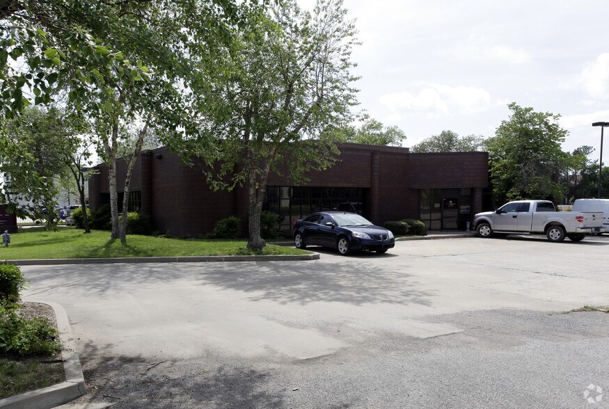 More Photos Of 6940 S Utica Ave, Tulsa Office For Sale