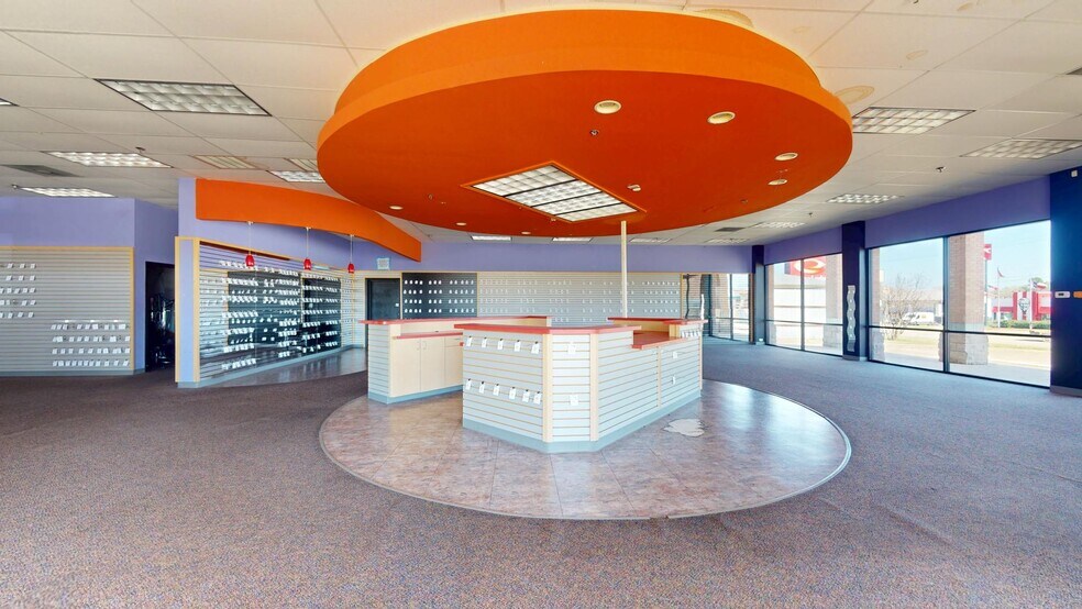 More Photos Of 4501 State Line Ave, Texarkana Unknown For Lease