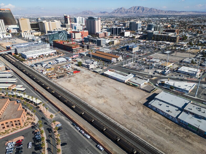 More Photos Of 840 Commerce St, Las Vegas Land For Sale