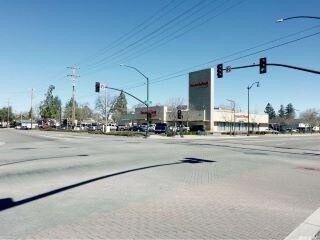 More Photos Of 104 E Lodi Ave, Lodi Storefront Retail Office For Sale