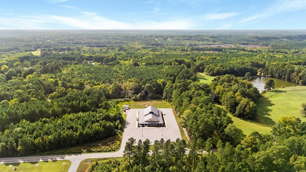 More Photos Of 235 N Mosby Ave, Littleton Restaurant For Sale