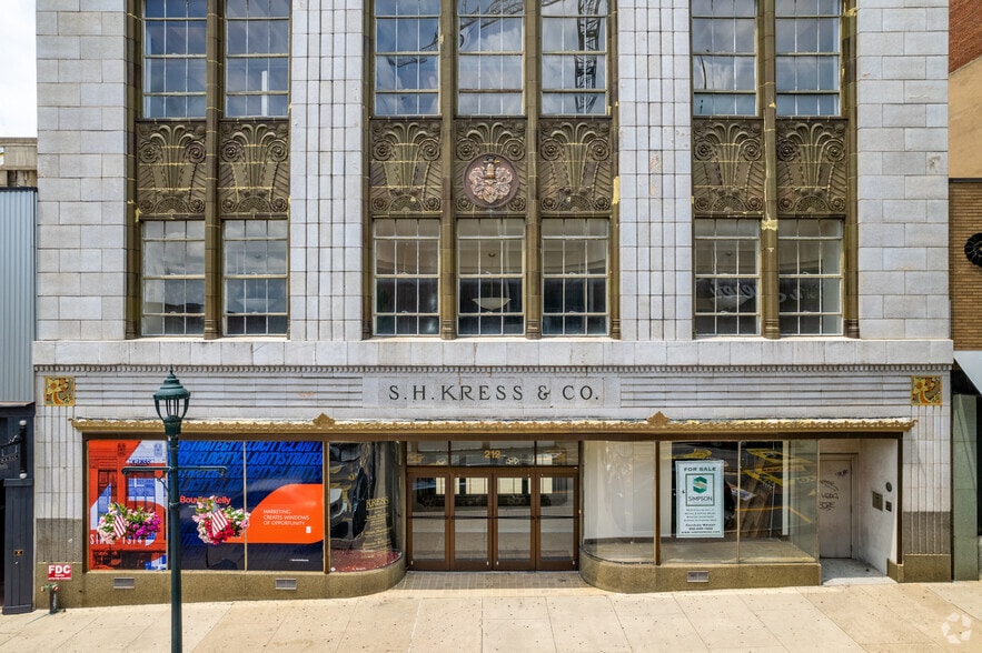 More Photos Of 212 S Elm St, Greensboro Loft Creative Space For Sale