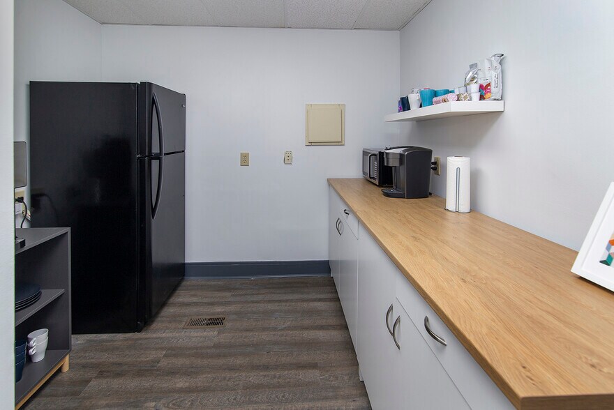 More Photos Of 318 S South St, Gastonia Office For Lease