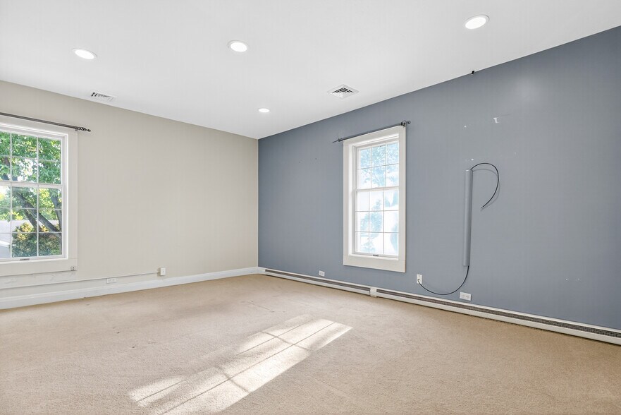More Photos Of 1441 Saint Marys Ave, Sidney Office For Sale