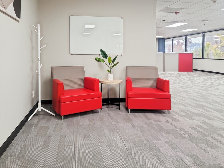 More Photos Of 1300 K St, Modesto Coworking Space