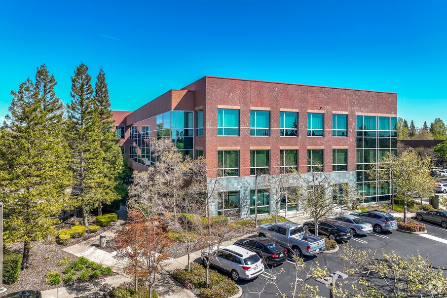 More Photos Of 3200 Douglas Blvd, Roseville Office For Lease