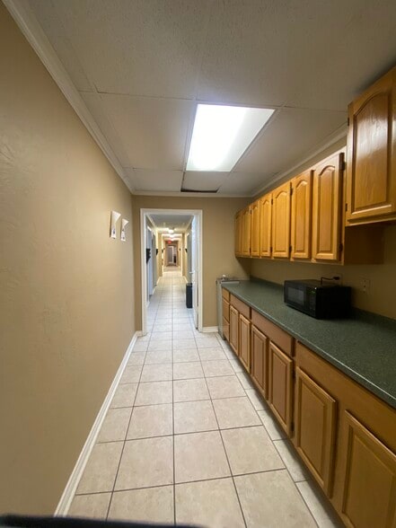 More Photos Of 12841 Highway 90, Beaumont Warehouse For Lease