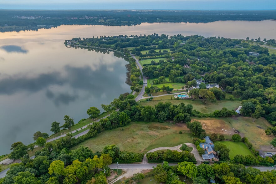 Primary Photo Of 4405 W Lawther Dr, Dallas Land For Sale