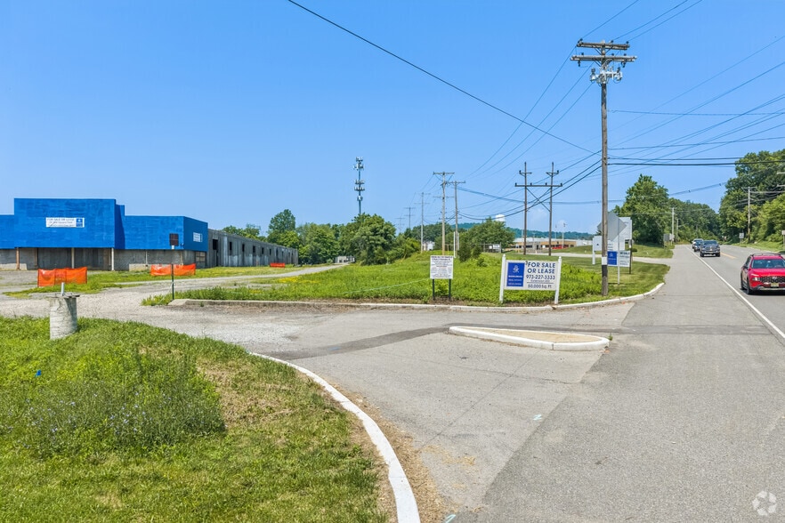More Photos Of 93 Route 31, Washington Warehouse For Sale