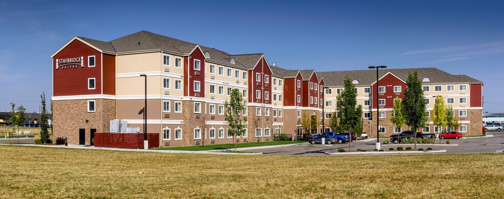 More Photos Of 16904-16952 107th Ave NW, Edmonton Unknown For Lease