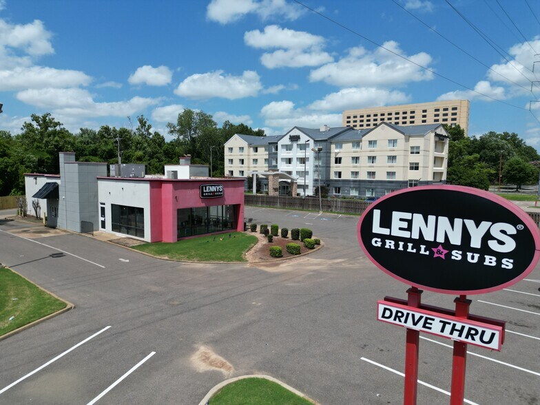 More Photos Of 4740 Showcase Blvd, Memphis Fast Food For Lease
