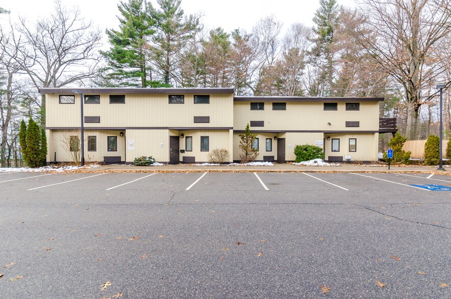 More Photos Of 40-60 Beechwood Dr, North Andover Loft Creative Space For Lease