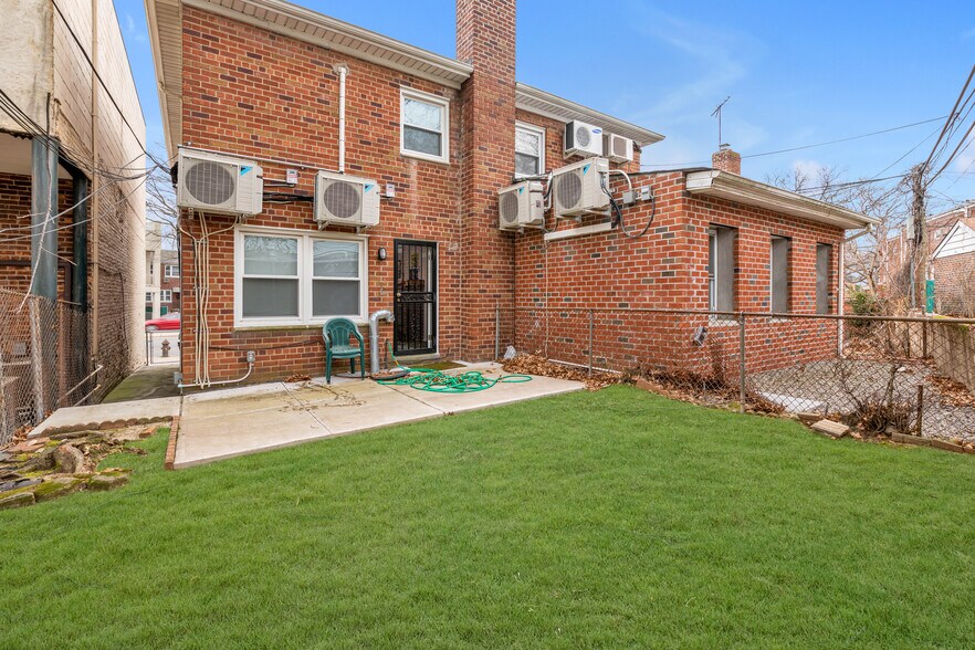 More Photos Of 25-31-25-33 Francis Lewis Blvd, Flushing Office Residential For Sale