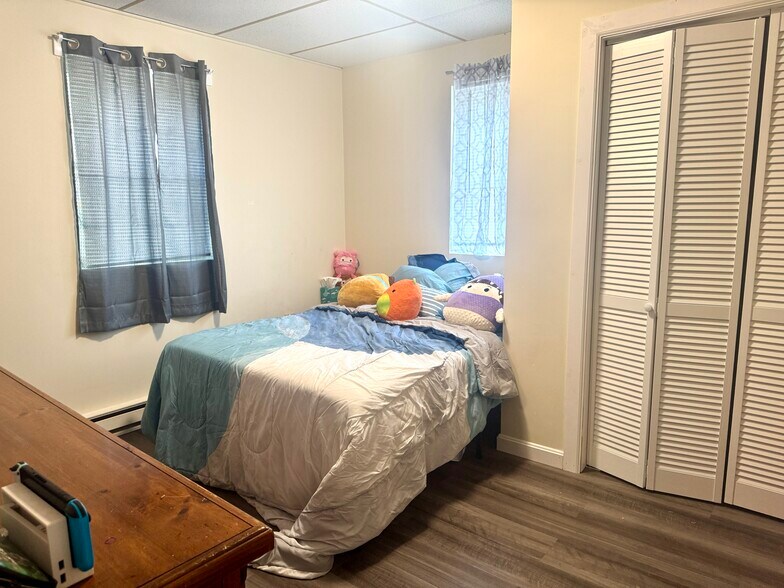 More Photos Of 230 E Water St, Slippery Rock Apartments For Sale