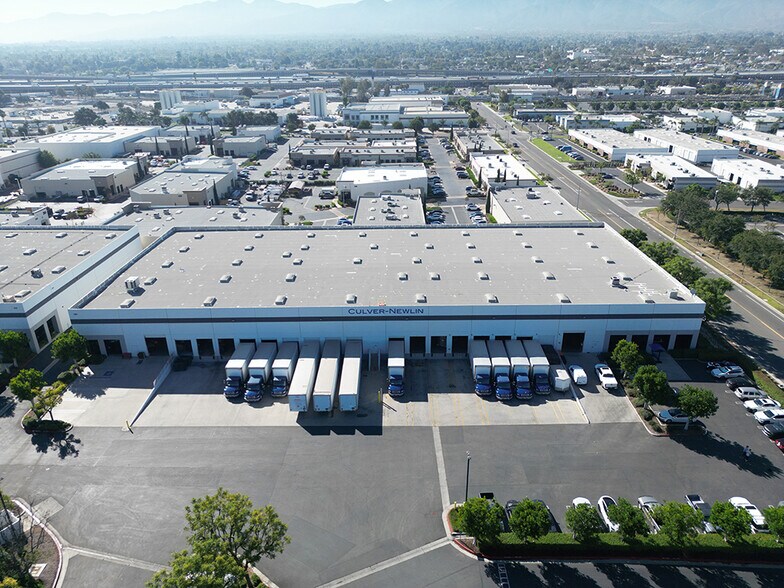 More Photos Of 500 E Rincon St, Corona Warehouse For Lease