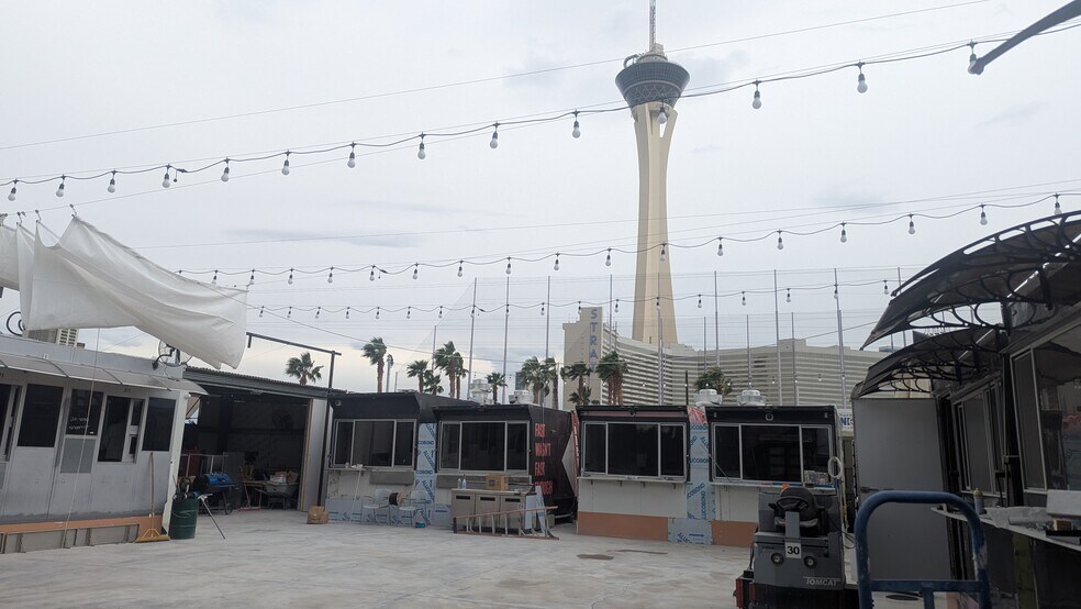 More Photos Of 1604 S Commerce St, Las Vegas Freestanding For Lease