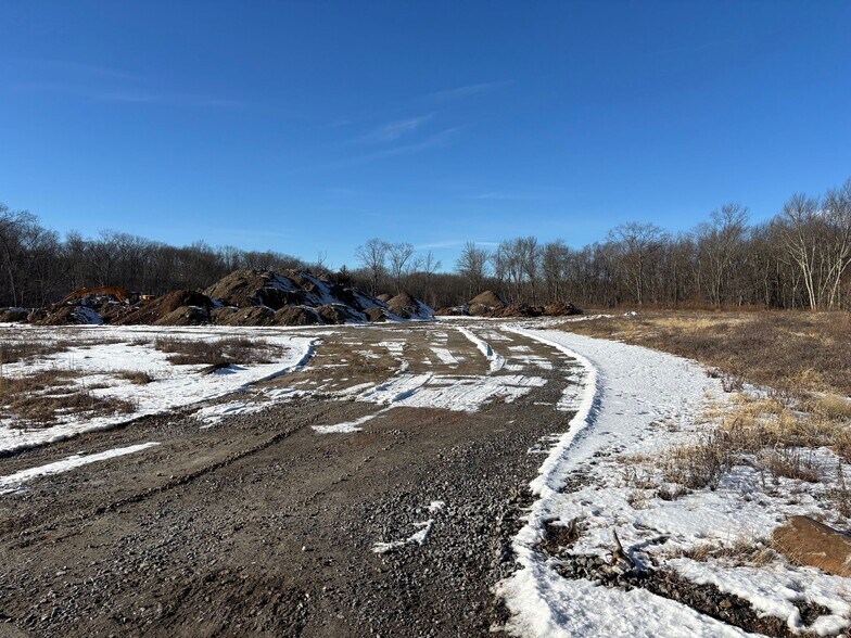 Primary Photo Of 10 E Commerce Dr, Oxford Land For Sale