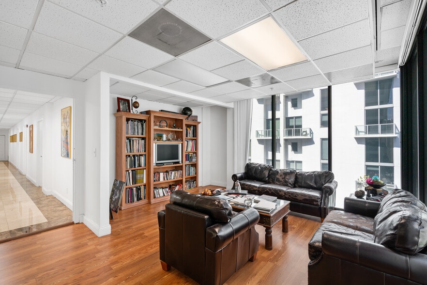 More Photos Of 1110 Brickell Ave, Miami Office Residential For Sale