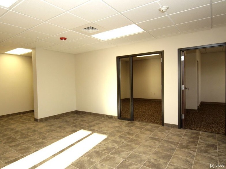 More Photos Of 6045 Lipan St, Denver Unknown For Lease