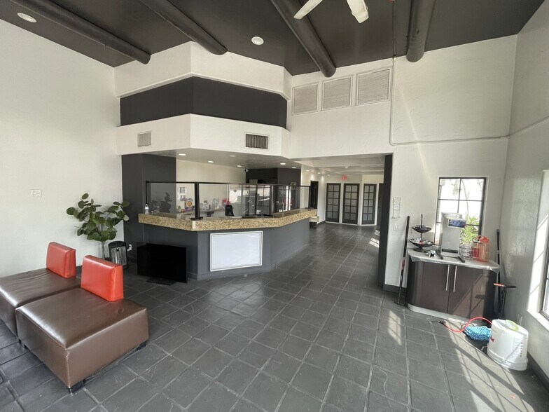More Photos Of 1025 E Benson Hwy, Tucson Apartments For Sale