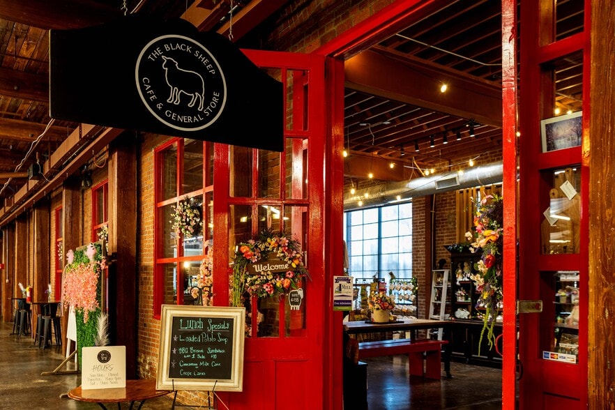 More Photos Of , Lebanon Unknown For Sale