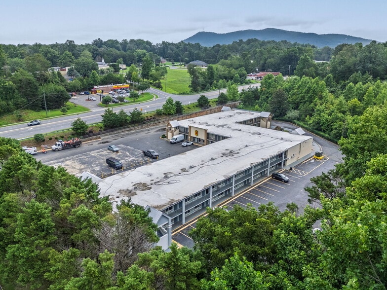 More Photos Of 2402 S Sterling St, Morganton Hotel For Sale